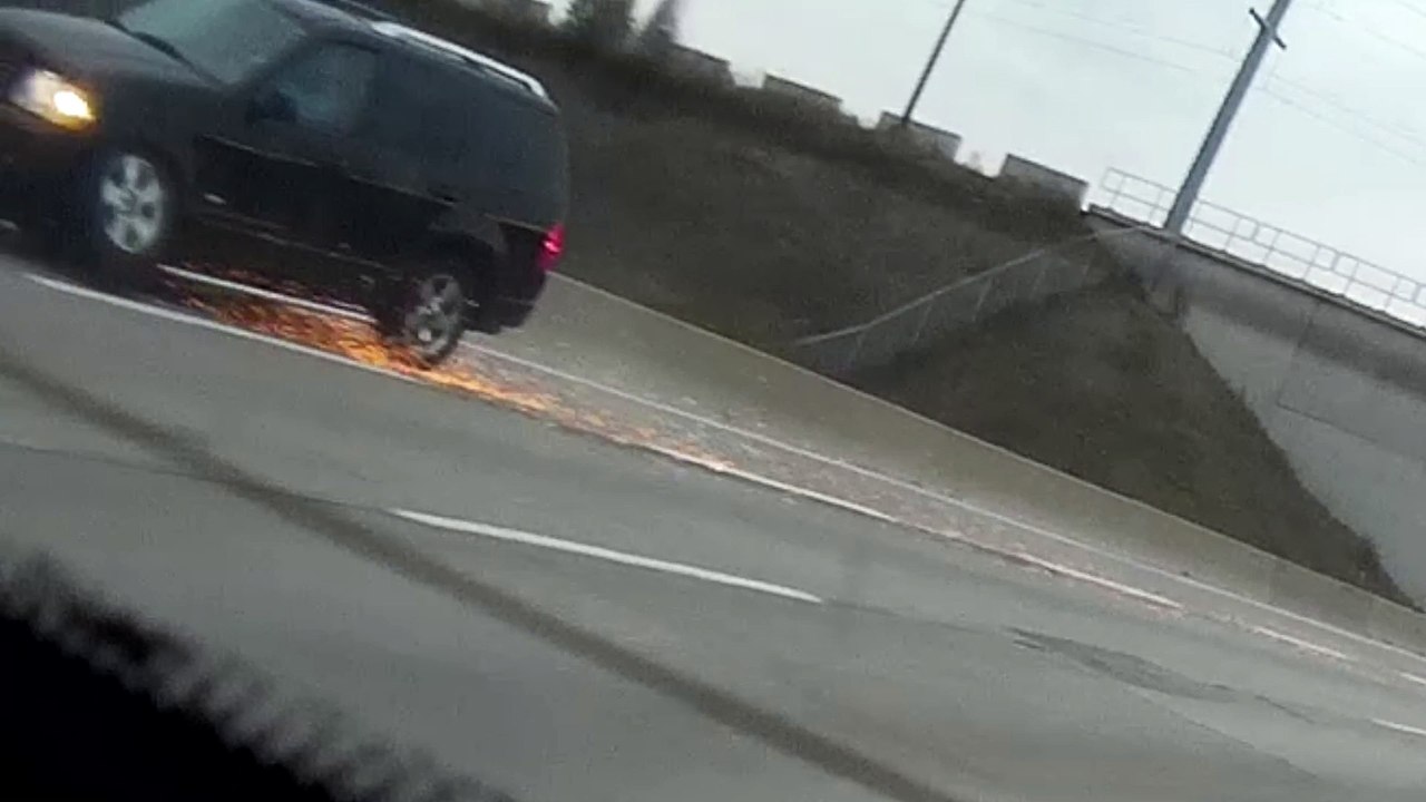 Dashcam Captures Catastrophic Wheel Failure