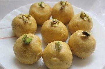 கடலை மாவு லட்டு - தமிழ் - Besan Laddu -