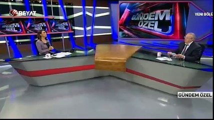 Vladimir Jirinovski canlı yayında Türkçe şarkı söyledi