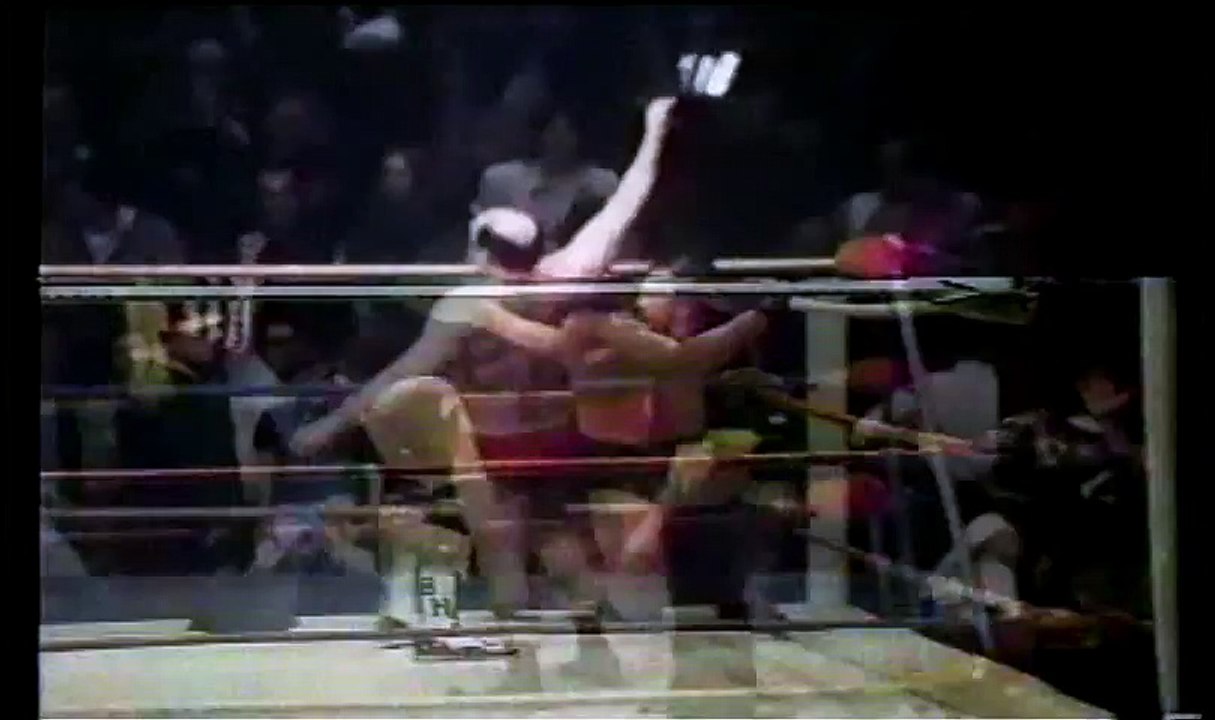 Bobby Heenan vs Blackjack Mulligan