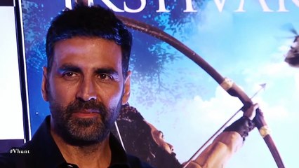 Akshay Kumar Turns From Actor To A Pilot