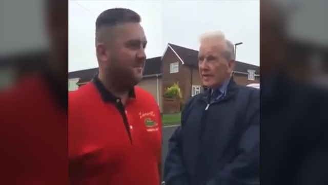 Blague : Quelle est la taille d'Adolf Hitler et où habitait-il ?