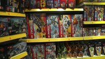 D!CI TV : Hautes-Alpes : Le magasin de Lego de Gap, à pied d'oeuvre pour Noël