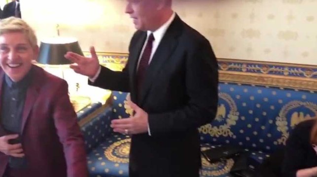 Mannequin challenge à la Maison Blanche avec De Niro, Tom Hanks, Springsteen, Bill Gates, Diana Ross et Ellen DeGeneres