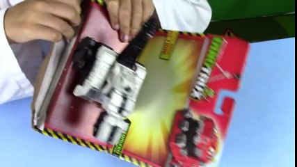 Dino Trucks Toys! DinoTrux D-Structs UNBOXING and play