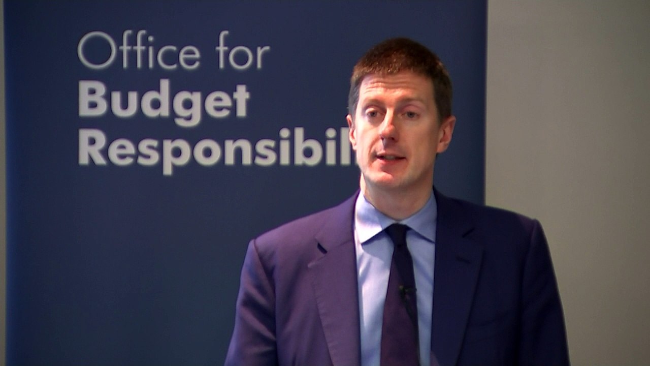 OBR cuts UK growth forecasts for 2017