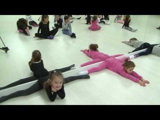 Në Gjakovë rihapet Kursi i Baletit - Lajme