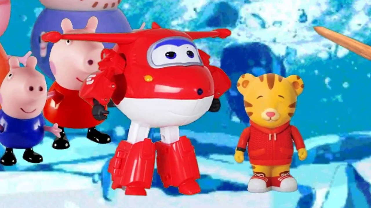 Peppa Pig George Pig Jett super wings Daniel Tigre viram Power Ranger contra o mau TOTOYKIDS