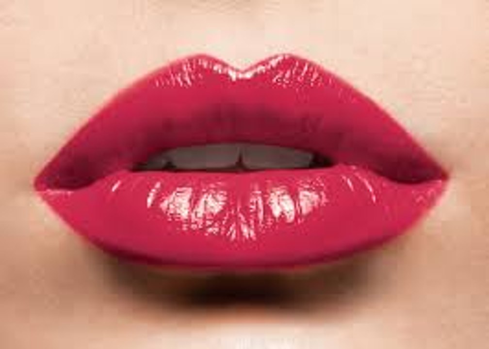 Lips Makeup Tutorial  Get the Biggest Lips
