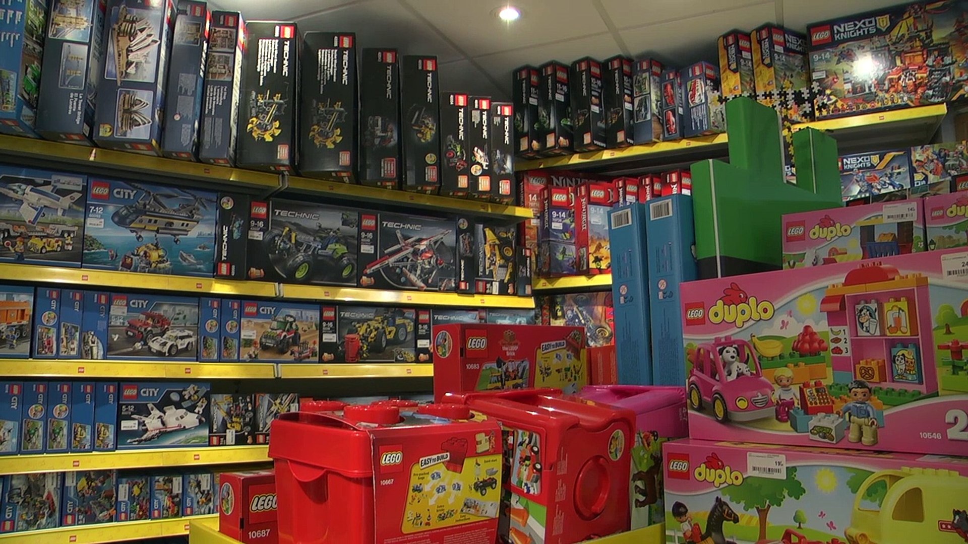 D!CI TV : Hautes-Alpes : le magasin de Lego de Gap, à pied d'oeuvre pour  Noël - Vidéo Dailymotion