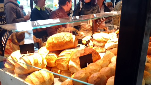 La Louvière Inauguration Boulangerie Louise Rond-point De La Grattine
