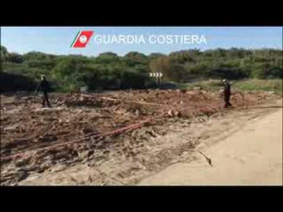 Lecce - Sequestro terreno San Foca guardia costiera (23.11.16)