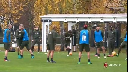 Milan training session 23-11-2016