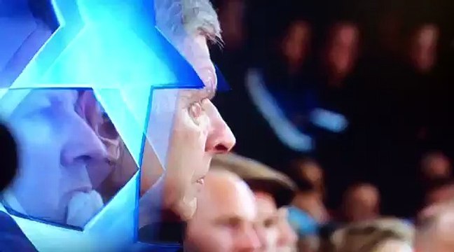 Edinson Cavani ouvre le score pour le PSG contre Arsenal en LdC !