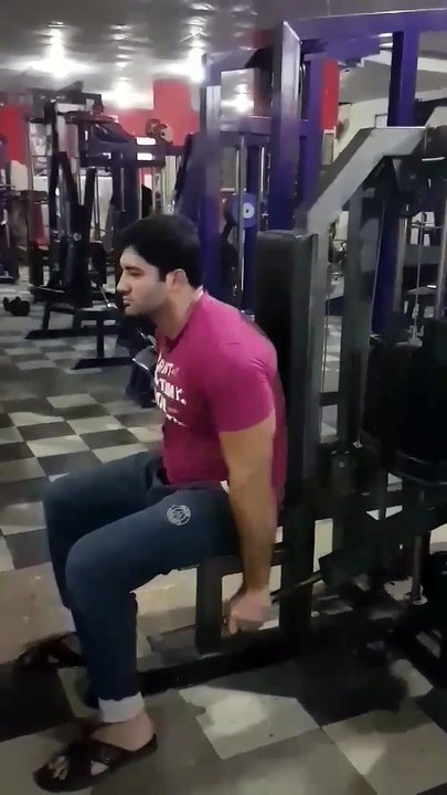fahad butt sialkot wheeler pakistan gym traning hot work out 24/11/2016 mobile 0300 7121313