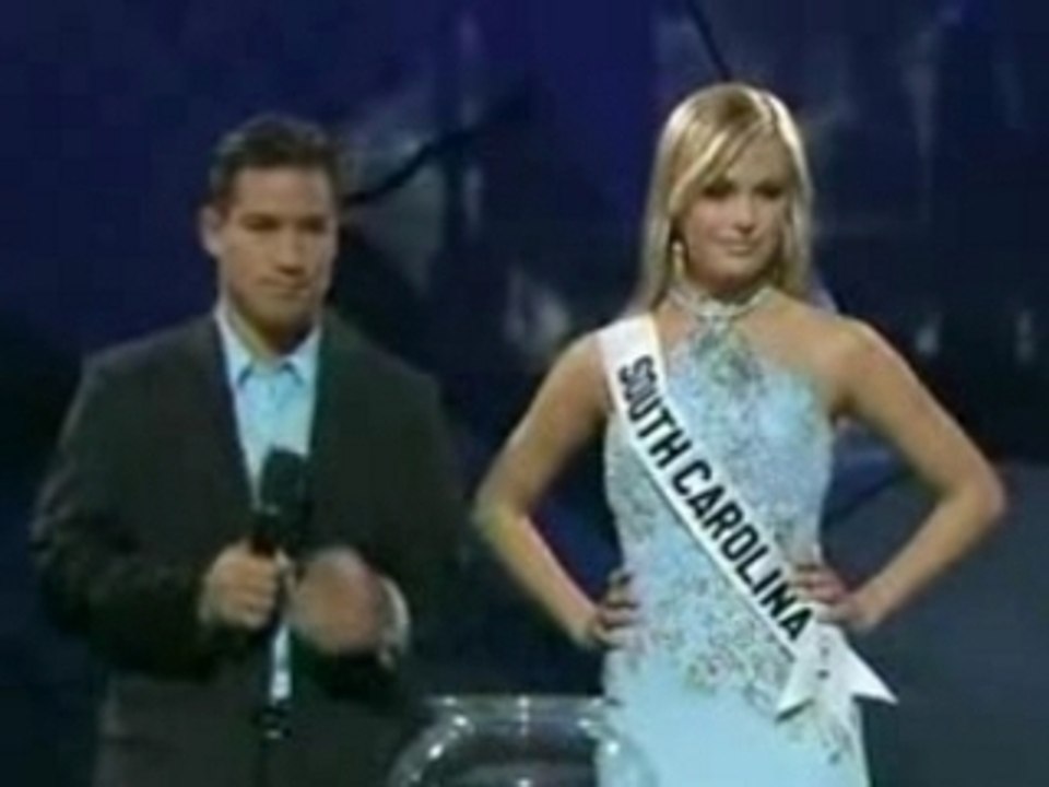 Miss Ado Caroline du Sud oublie de Réfléchir