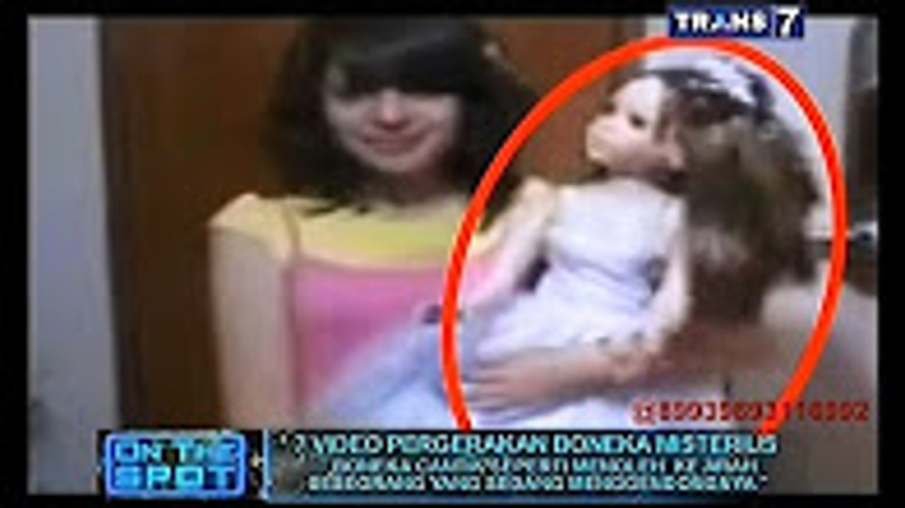 7 Video Pergerakan Boneka Misterius [On The Spot]