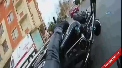 Motosikletli ölümden döndü