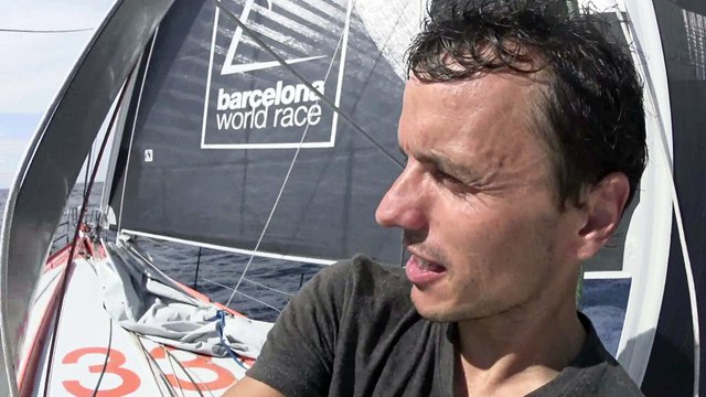 J19 : Didac Costa a franchi l'équateur / Vendée Globe
