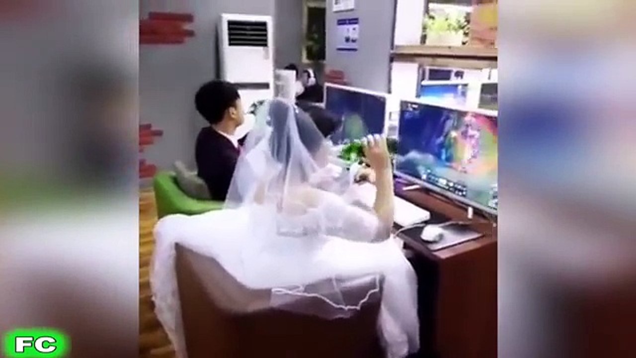 Best FAILS & Funny Videos ★ November 2016 Compilation ★ FailCity (23)