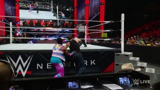 Roman Reigns & Dean Ambrose vs. The New Day: Raw, February 1, 2016