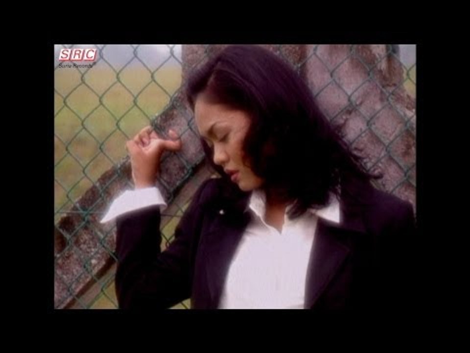 Liza Hanim - Airmata Di Kuala Lumpur (Official Music Video - HD)