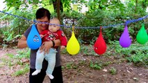 5 Finger Family Song with Baby for Learning Colors - Color Water Balloon and Smiley Face Balloons