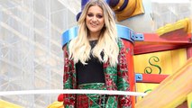 Kelsea Ballerini Dazzles With ‘Peter Pan’ Performance At Macy’s Thanksgiving Day Parade