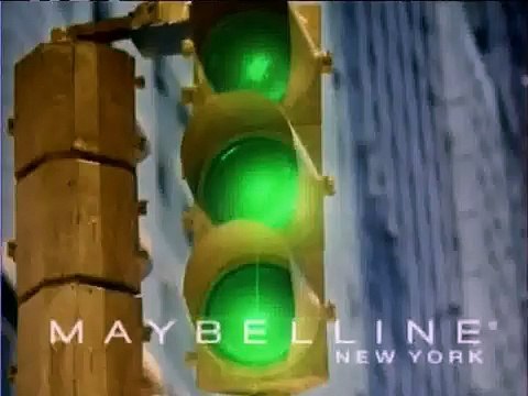 Christy Turlington - Define-A-Lash Mascara Commercial