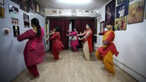 Indians turn to traditional dance