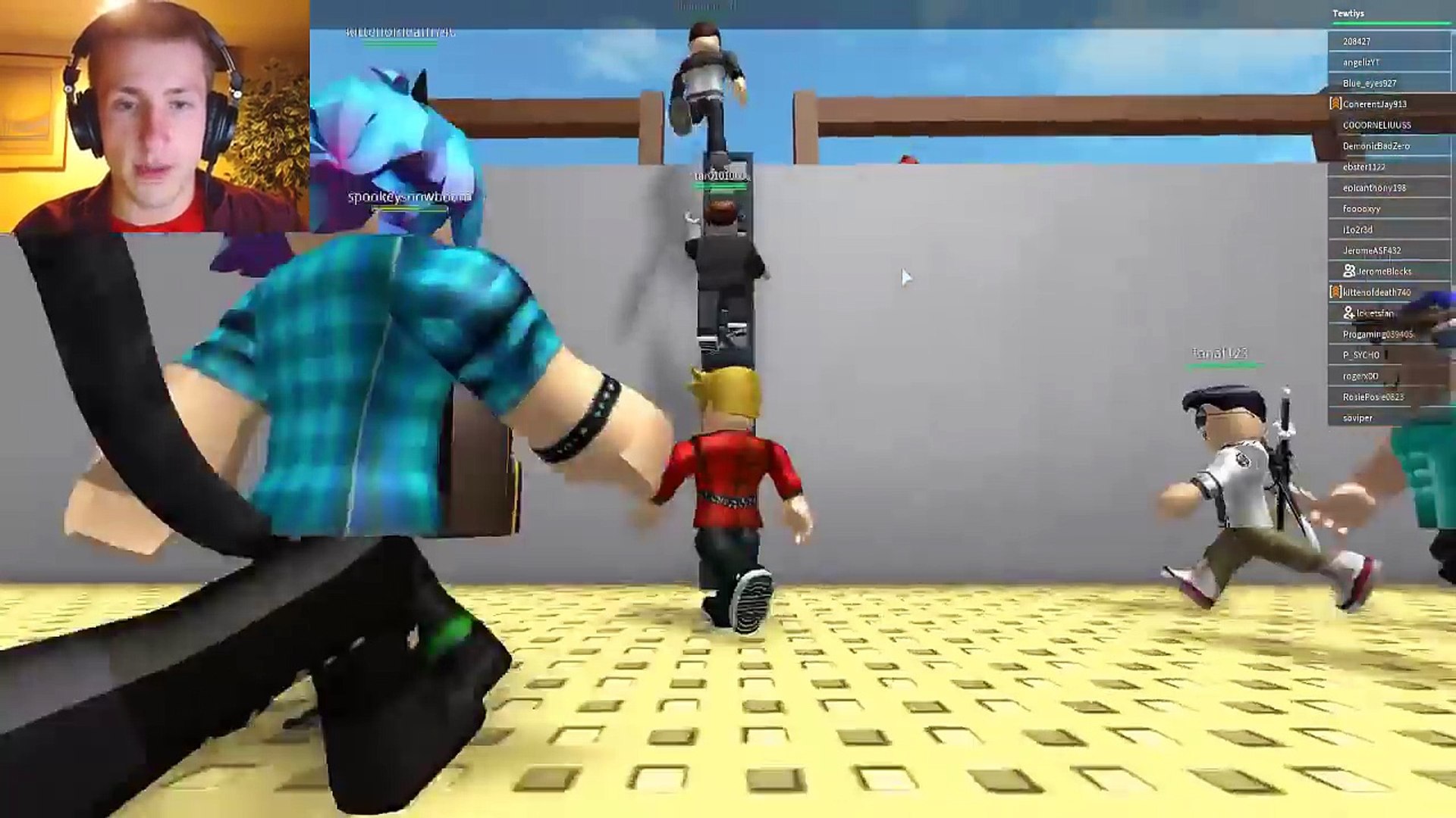 ⁣REALISTIC TORNADO - REALISTIC ROBLOX (Natural disaster mod) With JeromeASF !