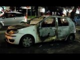 Napoli-Dinamo Kiev, scontri davanti San Paolo: taxi in fiamme (24.11.16)