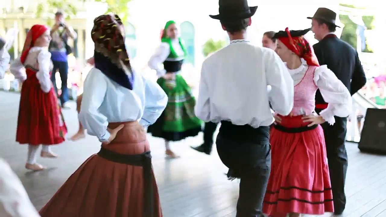 Trailer Penha, uma festa carioca [Penha, a carioca party]