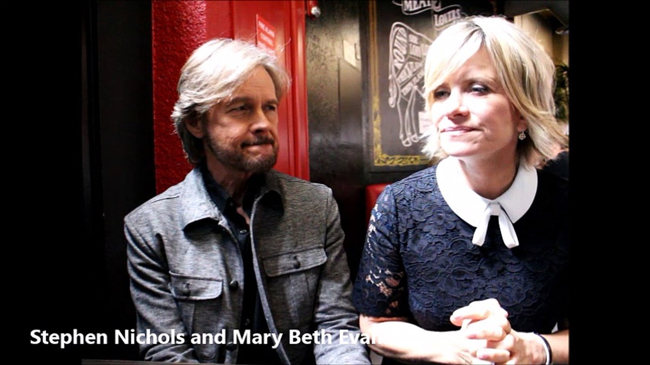 Stephen Nichols and Mary Beth Evans of Days of our Lives at 2016 Day of Days Event