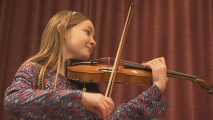 11 yaşındaki Alma Deutscher ilk operasıyla Aralık'ta Viyana'da