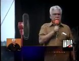 Om Puri Badly Insulting Indian Politicians and Indian Army