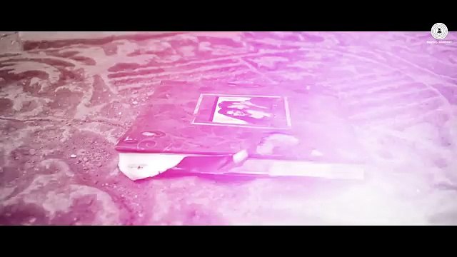 Dhai Akhar - Ishq Click Sara Loren, Adhyayan Suman & Sanskriti Jain Mohammed Irfan (2)