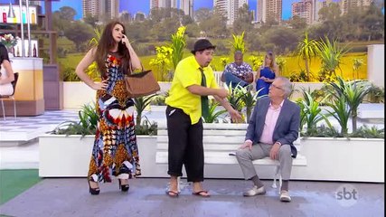 Saideira perde equilíbrio e quase cai