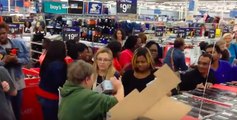 Mississippi Black Friday Shoppers Scramble for Deals at Walmart