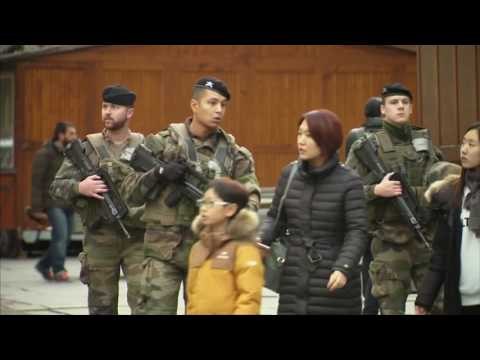 Franca parandalon një sulm terrorist gjatë festave - Top Channel Albania - News - Lajme