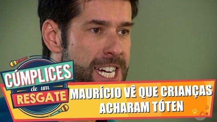 Maurício vê que crianças acharam tóten