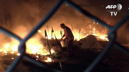 Explosão e tumulto em campo de refugiados