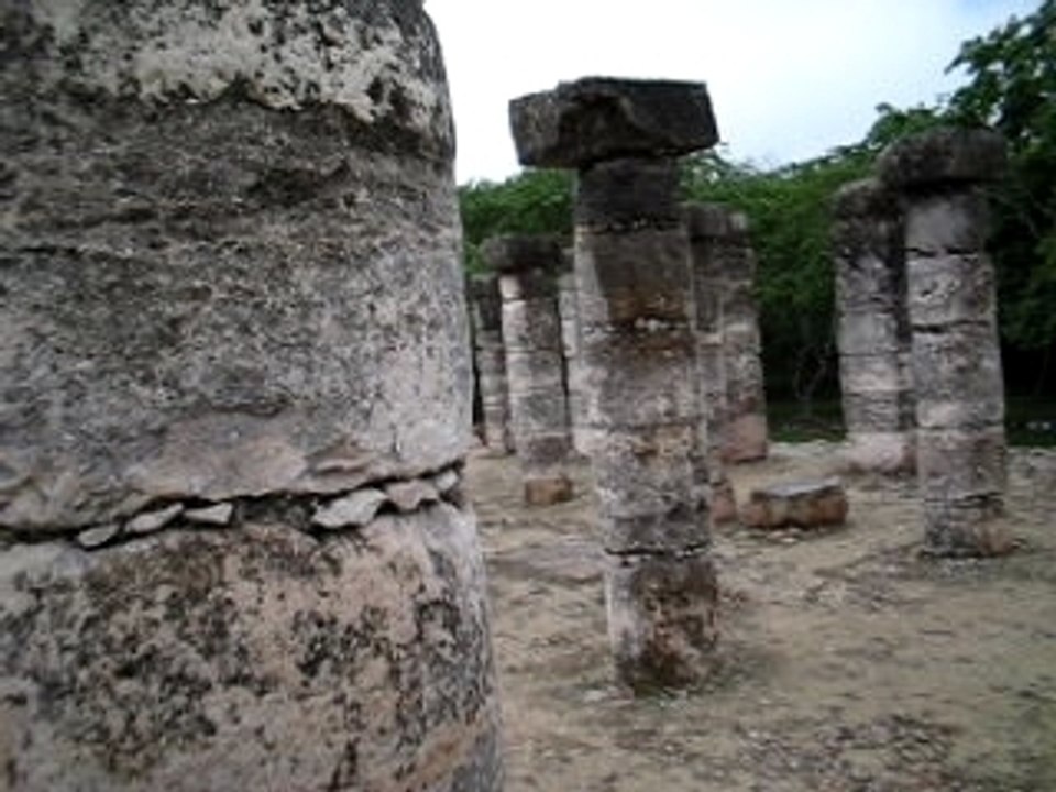 Chichen Itza 3