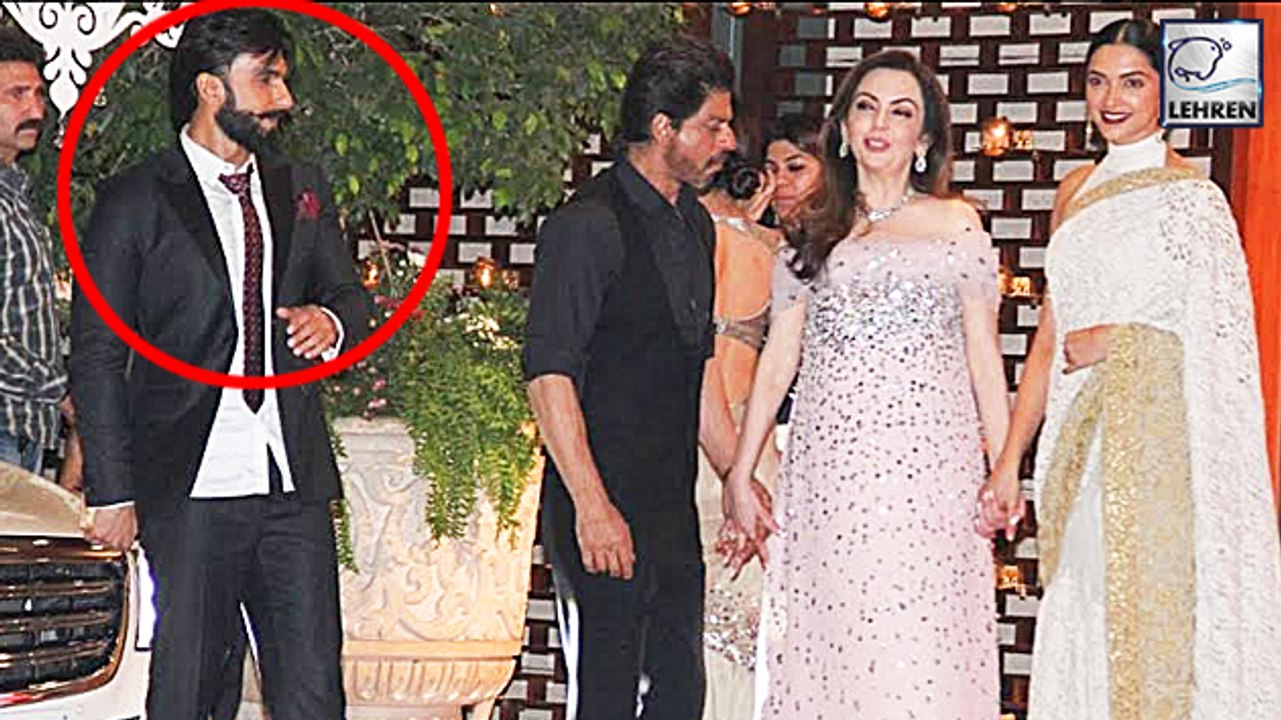 Shahrukh Khan AVOIDS Ranveer Singh At Ambani's Party