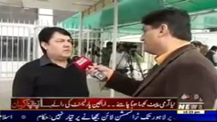 Mattie Ullah Jan provoking Barrister Saif on Musharraf's issue - Clash nearly got to physical fight - Must Watch