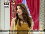 Mahira Khan And Nida Yasir Dancing on Shakar Wandaan Re Song in Morning Show.