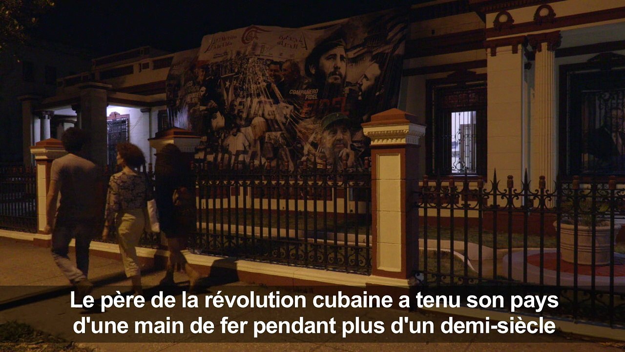 Les Cubains rendent hommage à Fidel Castro