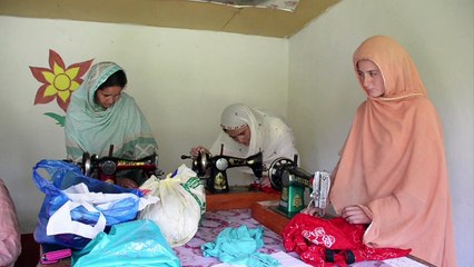 Pakistani market where women seek justice