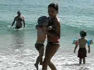 les filles à la plage