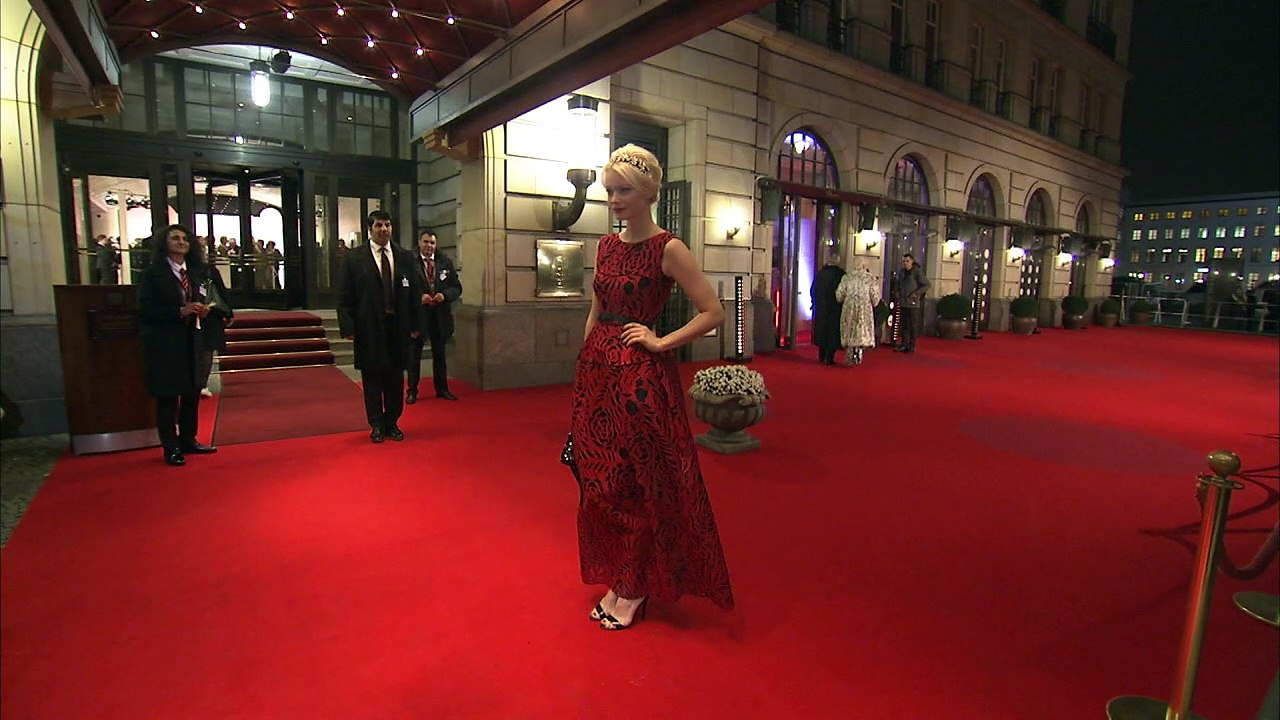 Gauck begeistert mit Walzertanz beim Bundespresseball